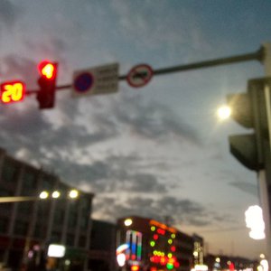 午夜黄色三级片
